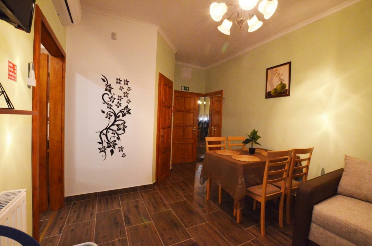 דירות אגר Bathory Apartman מראה חיצוני תמונה